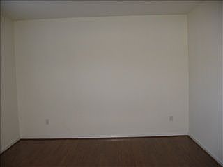 4th image of 311 Schooner Ct