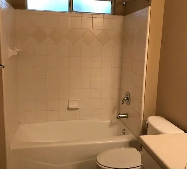 2810 Dumont Dr — Photo 12