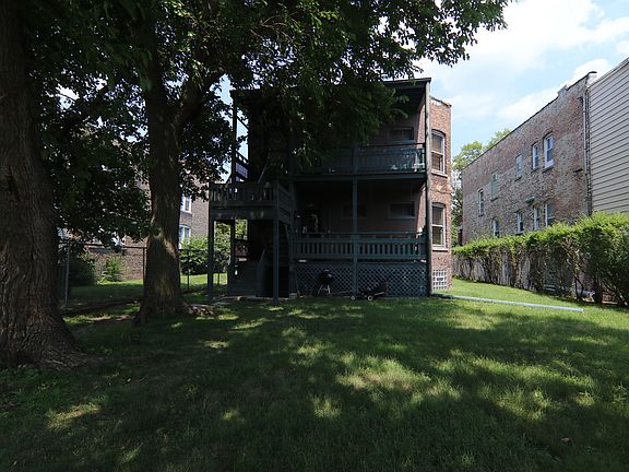 3rd image of 7326 S Coles Ave