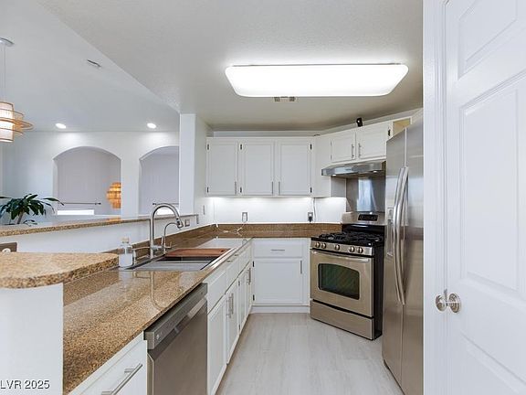 4th image of 9975 Peace Way Unit 2174