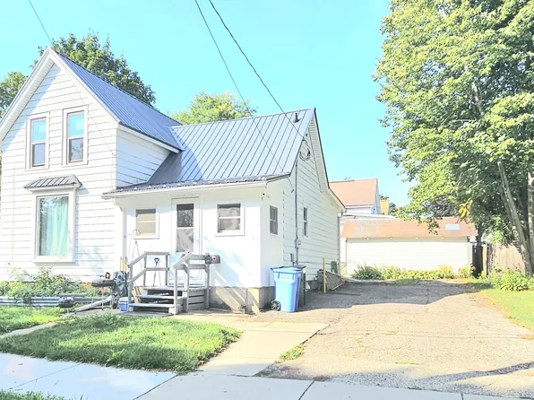 618 Lake St, Baraboo, WI 53913