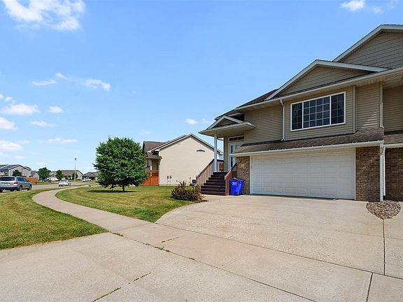 2nd image of 12 Cattail Ln