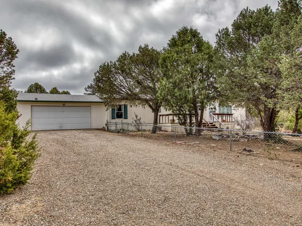 3 Franklin Ct, Edgewood, NM 87015