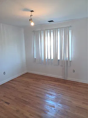 Rented by Virtual Real Estate | media 9