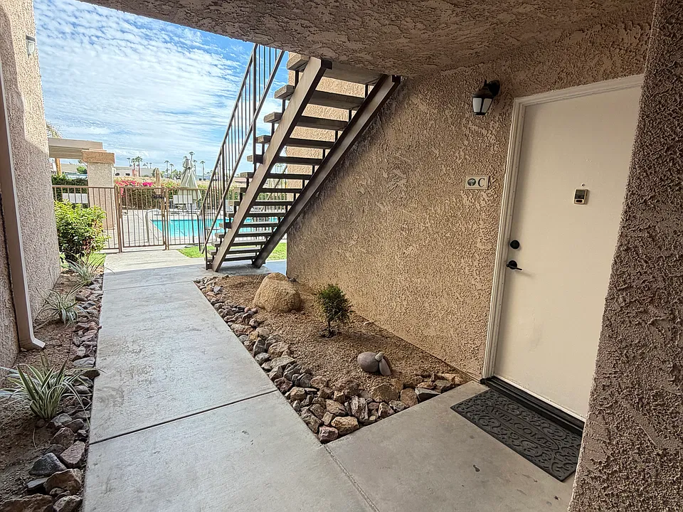 Rancho Vista Apartments