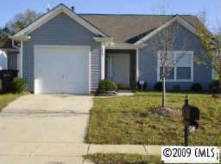 1014 Clover Gap Dr, Charlotte, NC 28214