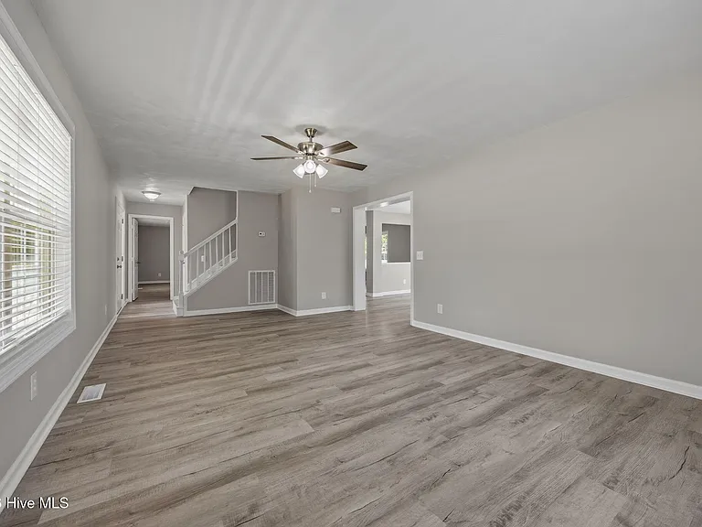 5312 Swanns Station Rd — Photo 11