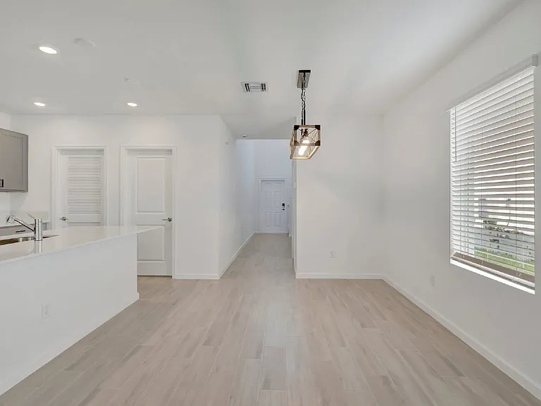 11172 NW Middle Stream Dr — Photo 7