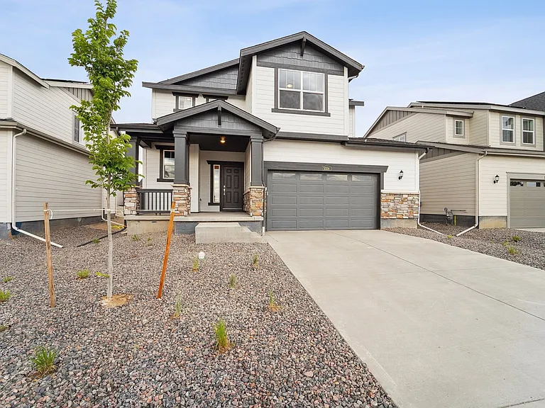 5556 Mare Ln — Photo 1