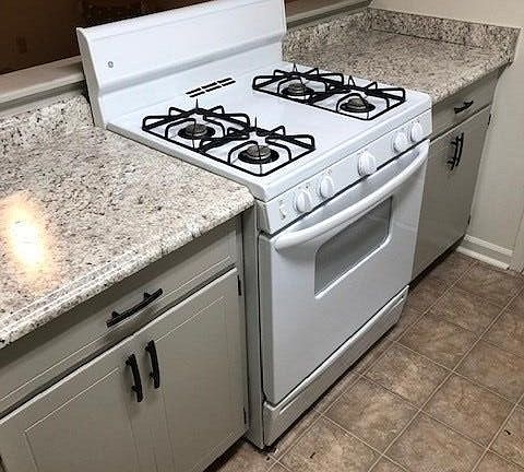 4th image of 1501 Twin Lakes Cir