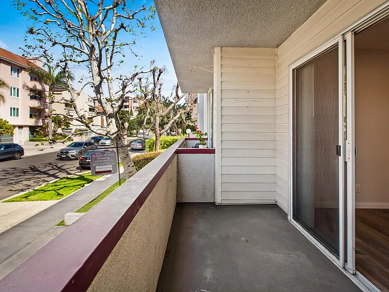 10376 Almayo Ave — Photo 100