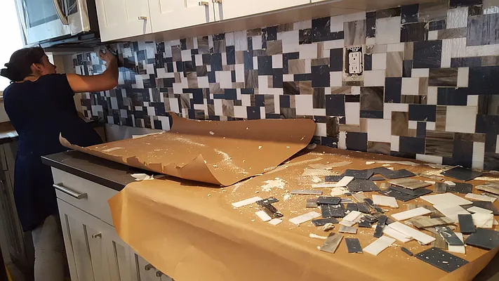 Rented by Basilious Vassos, LREB | media 25