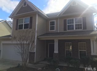 536 Wellspring Dr, Holly Springs, NC 27540