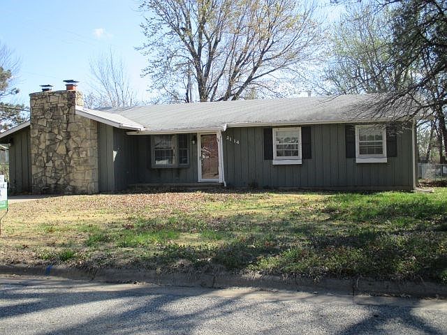 1st image of 2114 Edgemont Dr