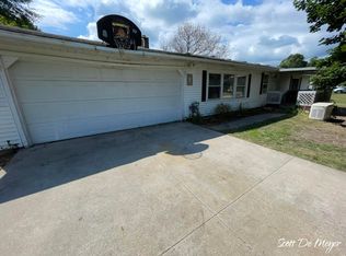 6375 NW Mill St, Riverdale, MI 48877