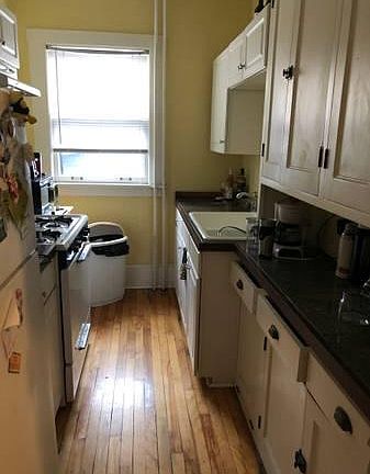 4th image of 1583 Selby Ave #7