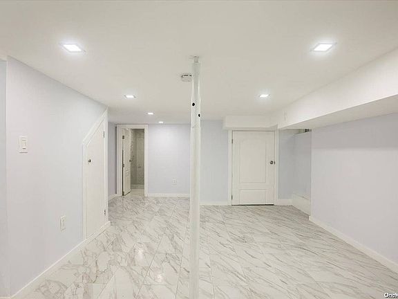 5th image of 318 Franklin Ave