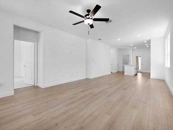 3rd image of 1108 Broomsedge Mews