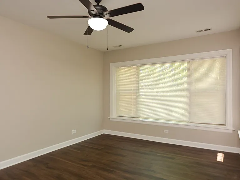 5208 N Sawyer Ave #3 — Photo 15