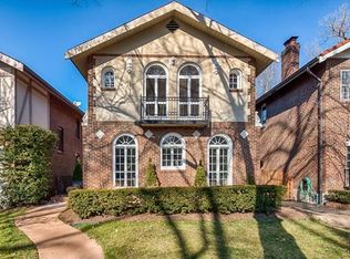 7261 Lindell Blvd, Saint Louis, MO