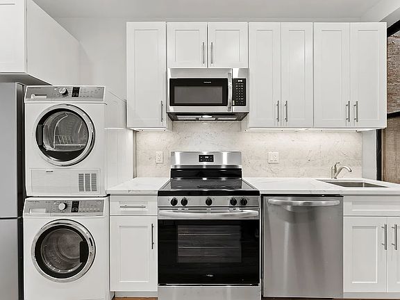 2nd image of 280 Suydam St APT 1R