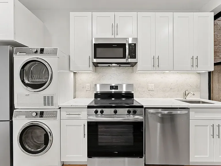 280 Suydam St #1R — Photo 2