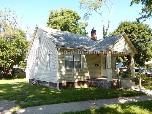 1st image of 114 S Josephine Ave
