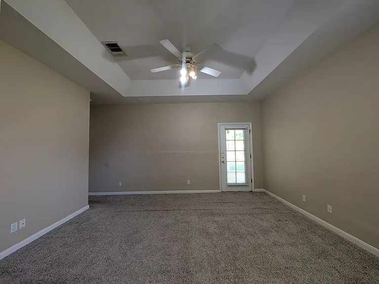947 River Rock — Photo 19
