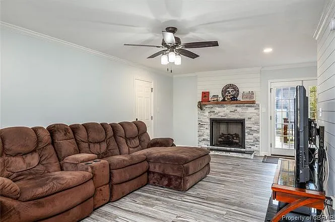 3552 Foxhaven Dr — Photo 5