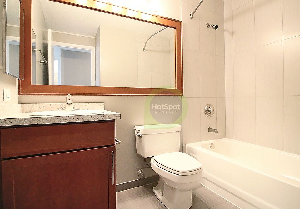 1st image of 441 E Erie 1/1 Loft