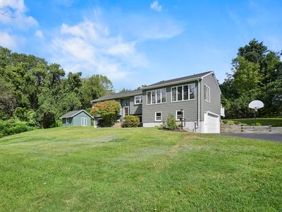 534 Pleasant St, Leicester, MA, 01524