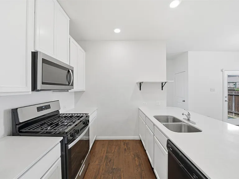 225 Danablu Dr — Photo 20