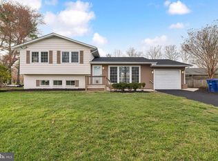 905 Tuscarora Dr SW, Leesburg, VA 20175