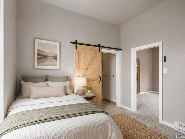 5630 Webster St #1 — Photo 9