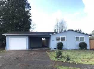 5253 F St, Springfield, OR 97478