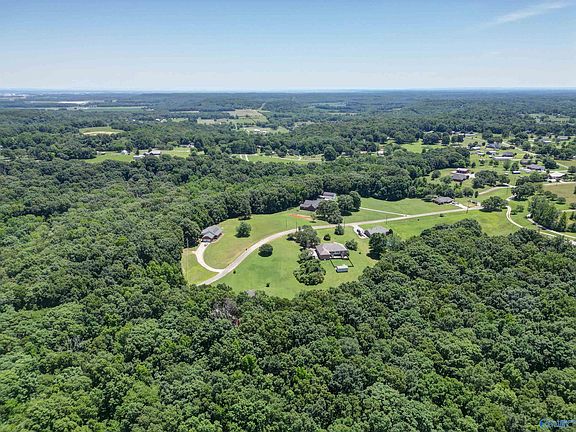5th image of 340 County Road 379