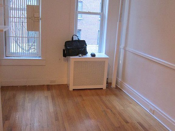 4th image of 519 E 85th St APT 2E