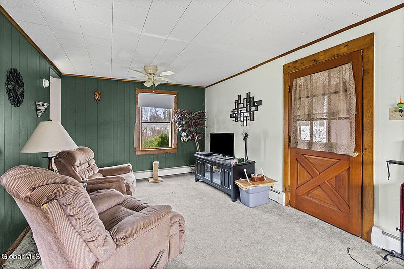 3rd image of 691 Bridge Street