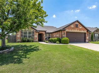 6307 S 38th St, Rogers, AR 72758