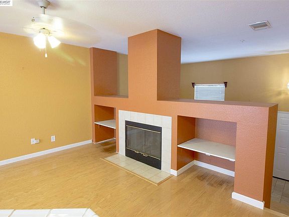 5th image of 4737 Mangrove Dr #57
