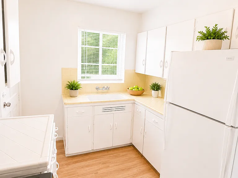2345 Cincinnati Ave #4 — Photo 6