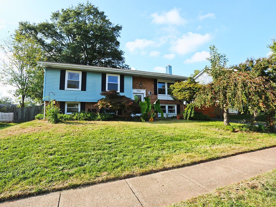 1st image of 709 N Amelia St