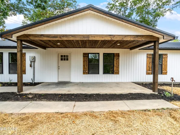 156 Leisure Ln, Kingston, TN 37763