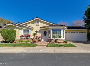 402 E Campo Bello Dr, Phoenix, AZ 85022