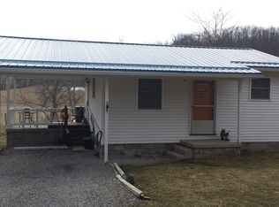 892 Stringtown Rd, Belington, WV 26250
