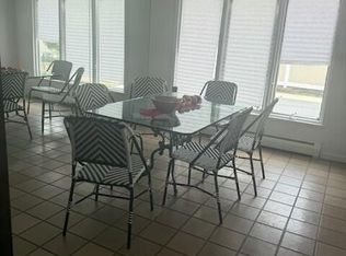 544 Trenton Ave, Oakhurst, NJ 07755