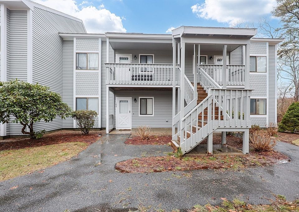 1st image of 106 Eaton Ln Unit 106