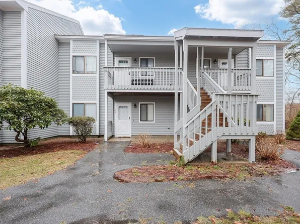 106 Eaton Ln Unit 106, Brewster, MA 02631