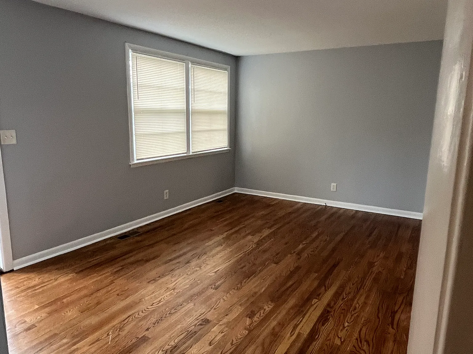 3 bed, 1462 sqft, $1,850 — Photo 2