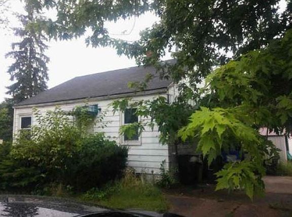 4th image of 1830 Hancock Ave
